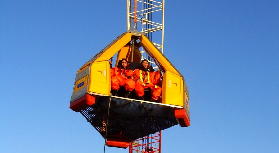 Reflex Marine FROG 6 crew transfer near Sakhalin, Russia.